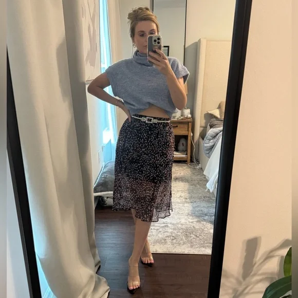 Fun colorful Polka Dot Skirt - Picture 2 of 8